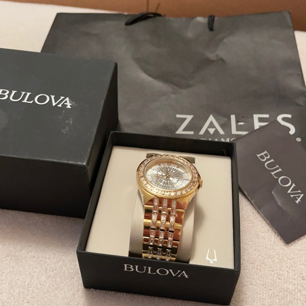 Bulova Men's Gold-Tone Crystal Watch 98A239